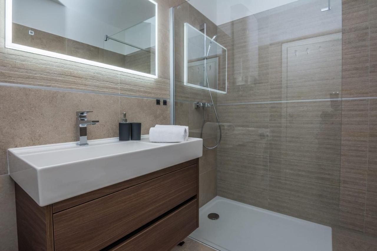 ザダルExclusive Apartman Anamarinoアパートメント エクステリア 写真